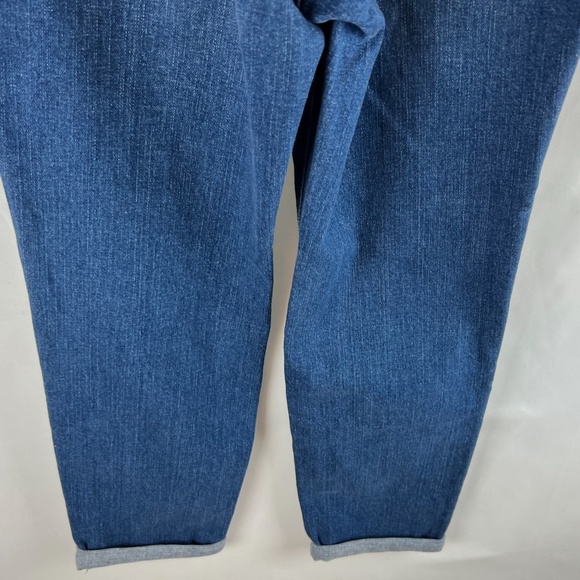 NWT: old navy Maternity Full Panel Boyfriend Straight Jeans (0 short) $70 CAD - Picture 13 of 15